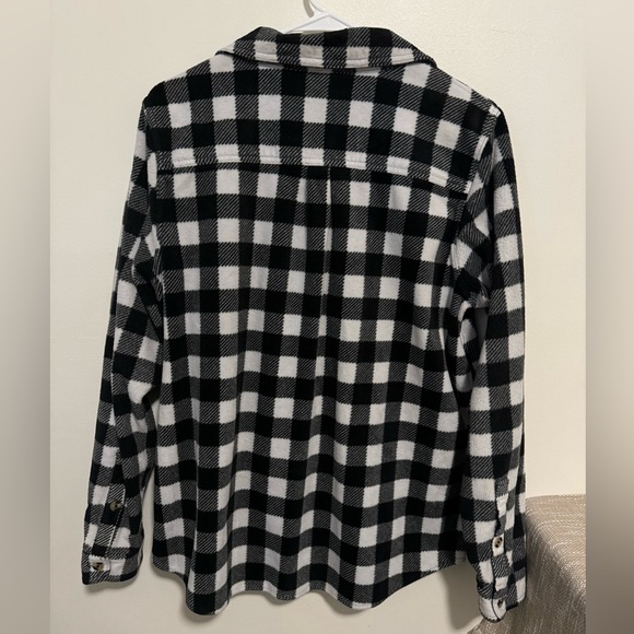 Time&Tru Soft Black and White Plaid Longsleeve Flannel - Picture 3 of 4